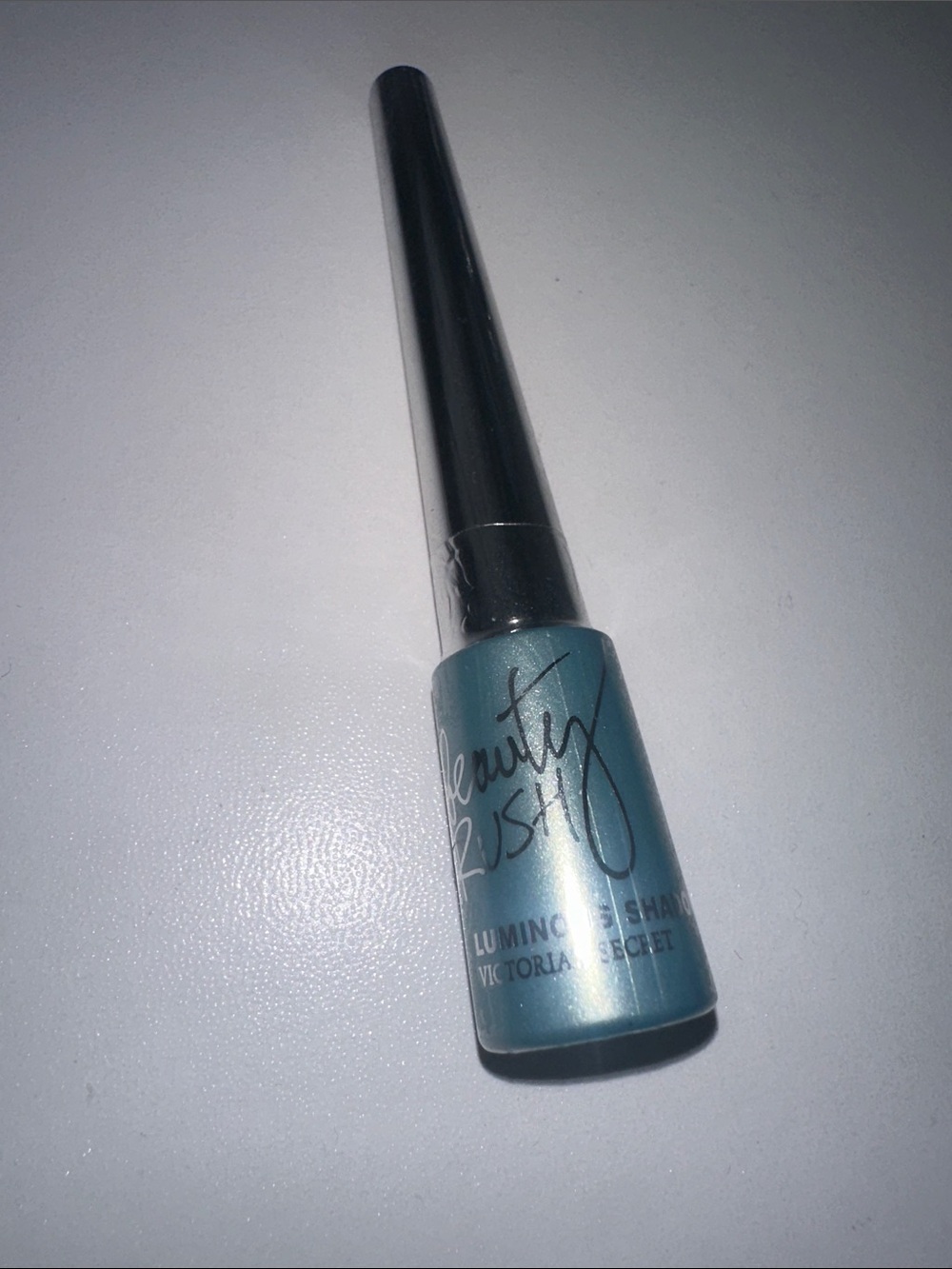 Victoria's Secret Beauty Rush Luminous Shadow - Blutopia New